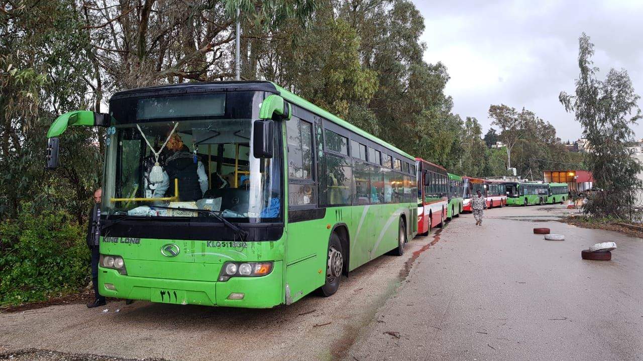 دفعة جديدة من النازحين تغادر الى سوريا