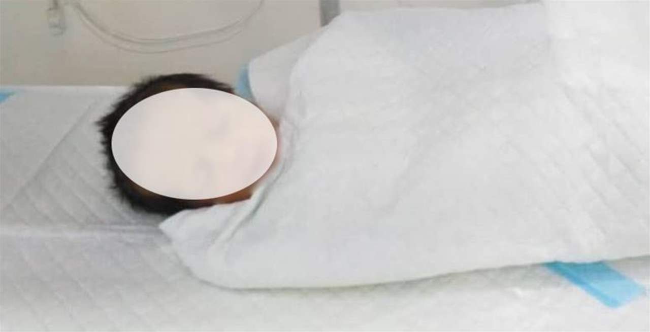 في دمشق.. رمى طفلته حديثة الولادة في الشارع لانه "غير قادر على تأمين ثمن طعامها"!