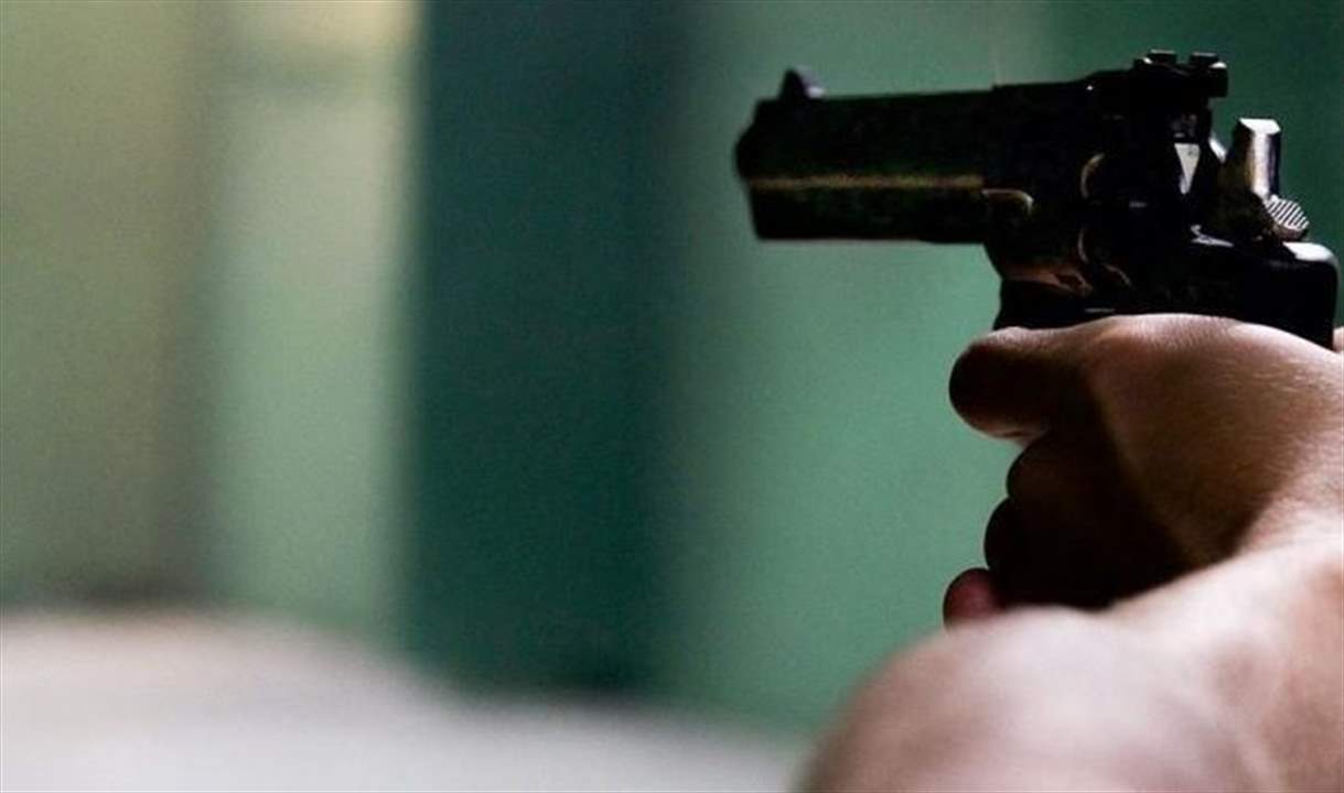 جريمة بشعة.. شاب يقتل شقيقه وهو نائم! 