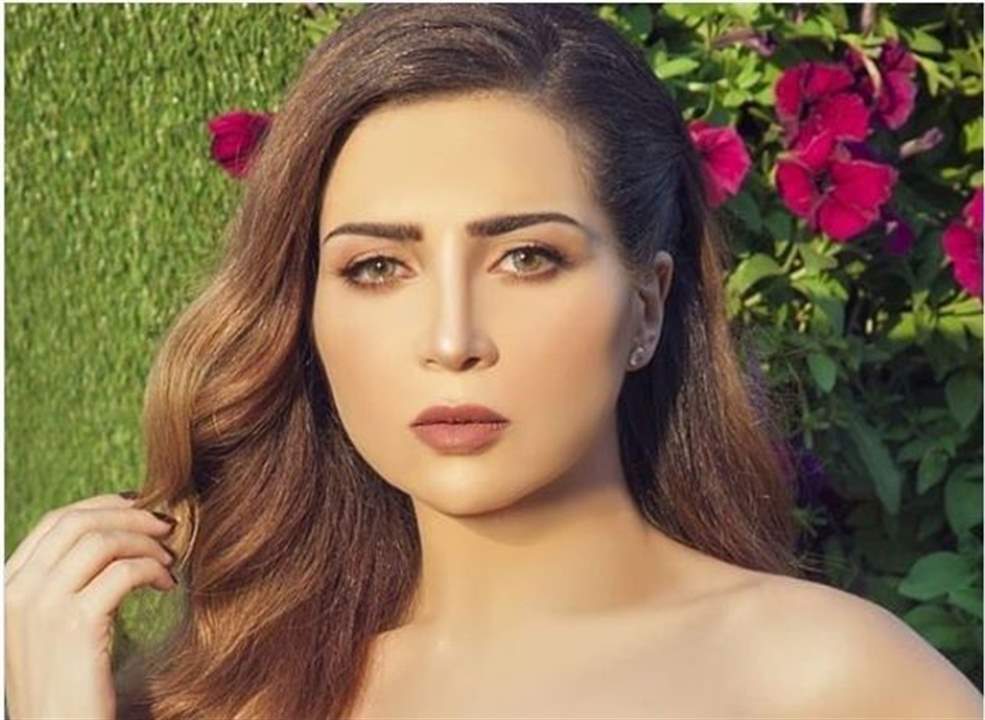 مي عز الدين تتحدى نادين نجيم :"أنا أرق وأشيك"!