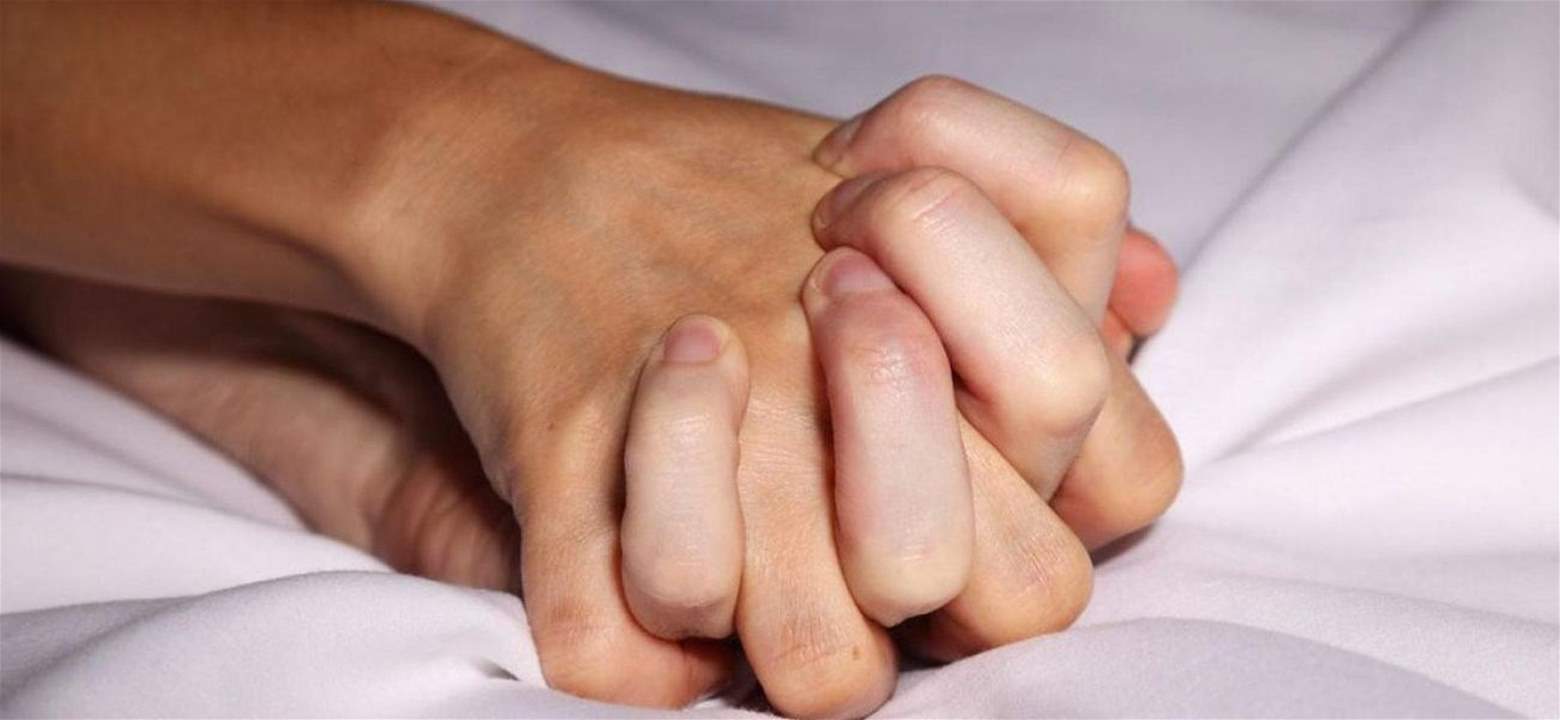 اصيبت بحساسية مفرطة بعد ممارستها الجنس مع شريك حياتها!