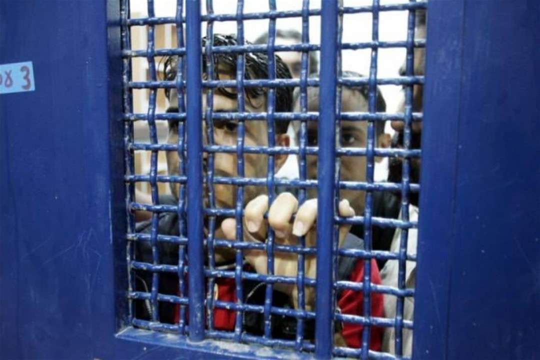 توتر شديد في سجن "إيشل" بعد تركيب الاحتلال أجهزة تشويش مسرطنة