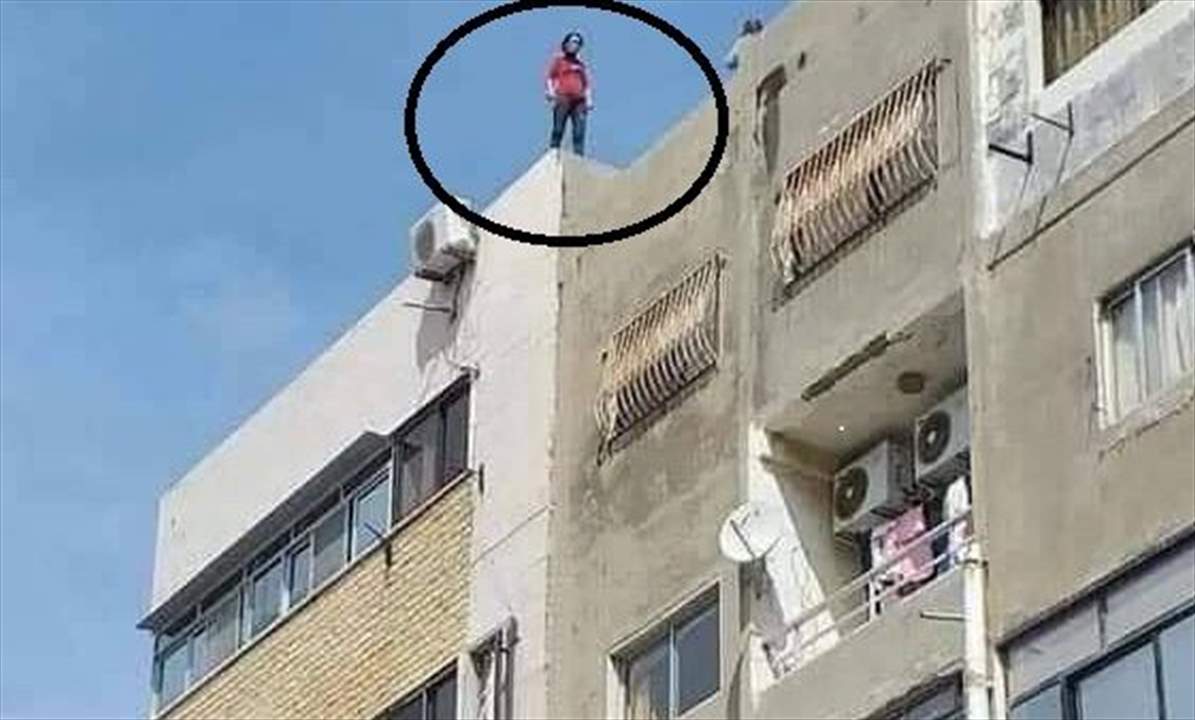 سيدة سورية تحاول الانتحار في طرطوس بعد أن سجن زوجها!