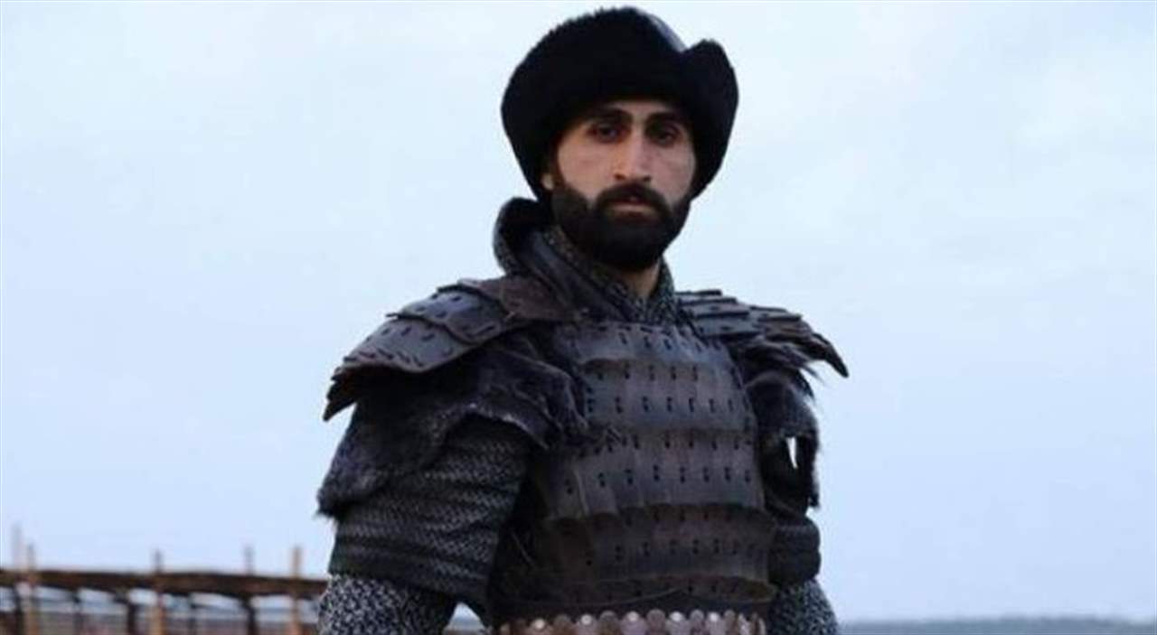 الممثل التركي جلال آل​ المعروف بطل "قيامة أرطغرل" يحتفل بزفافه بحضور أردوغان