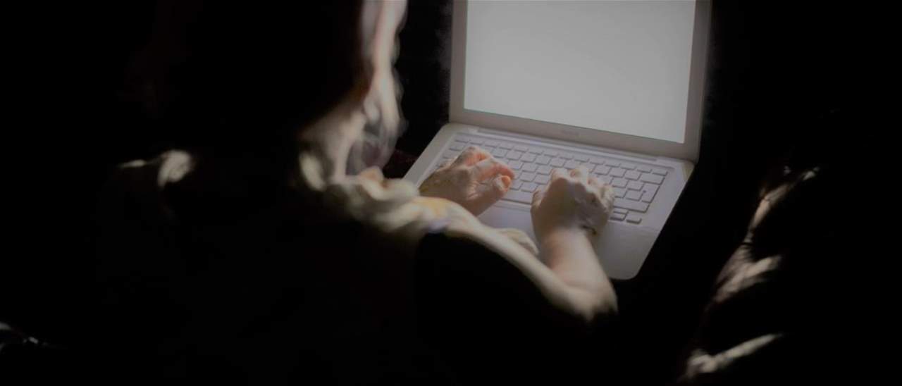 بريطانيا تحدد شرطاً اساسياً لمشاهدة الأفلام الإباحية على الانترنت