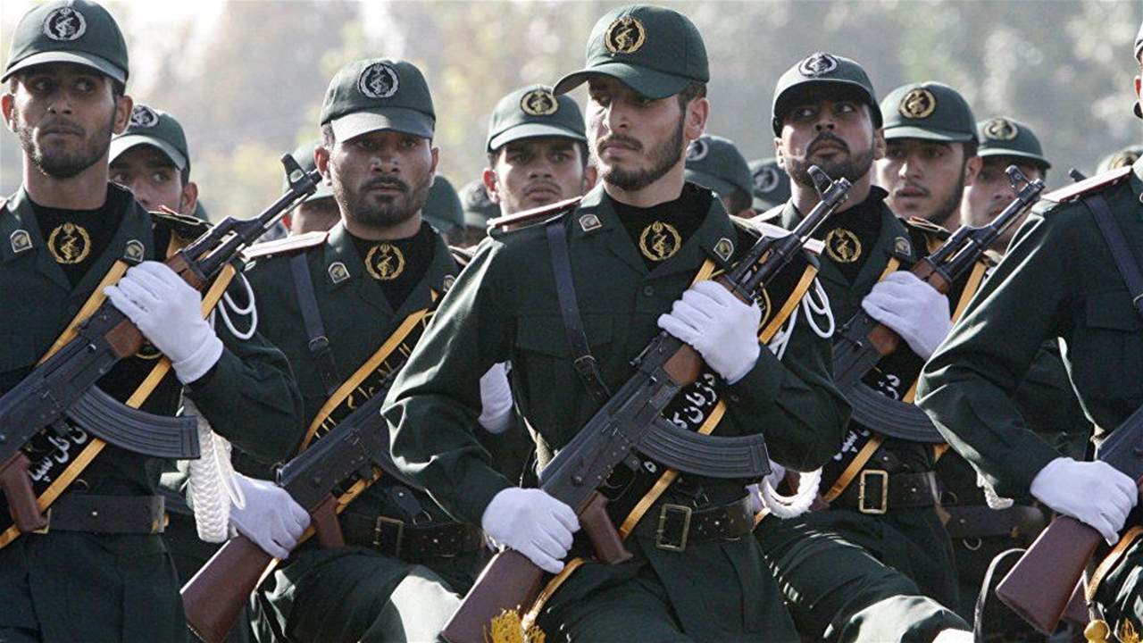 قائد الجيش الإيراني يدعو قوات بلاده كافة إلى الاستعداد لأي هجوم ليلي!