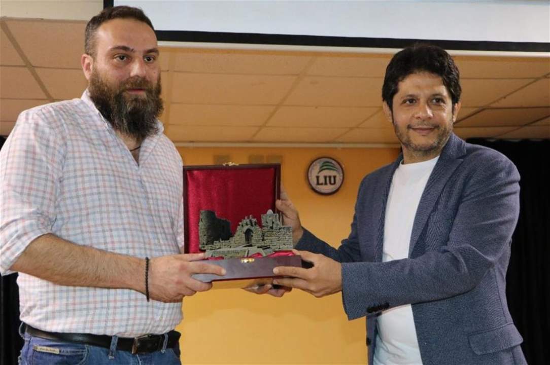 نشاط ثقافي - فني في الجامعة اللبنانية الدولية - فرع صيدا دعماً لجمعية التوحد