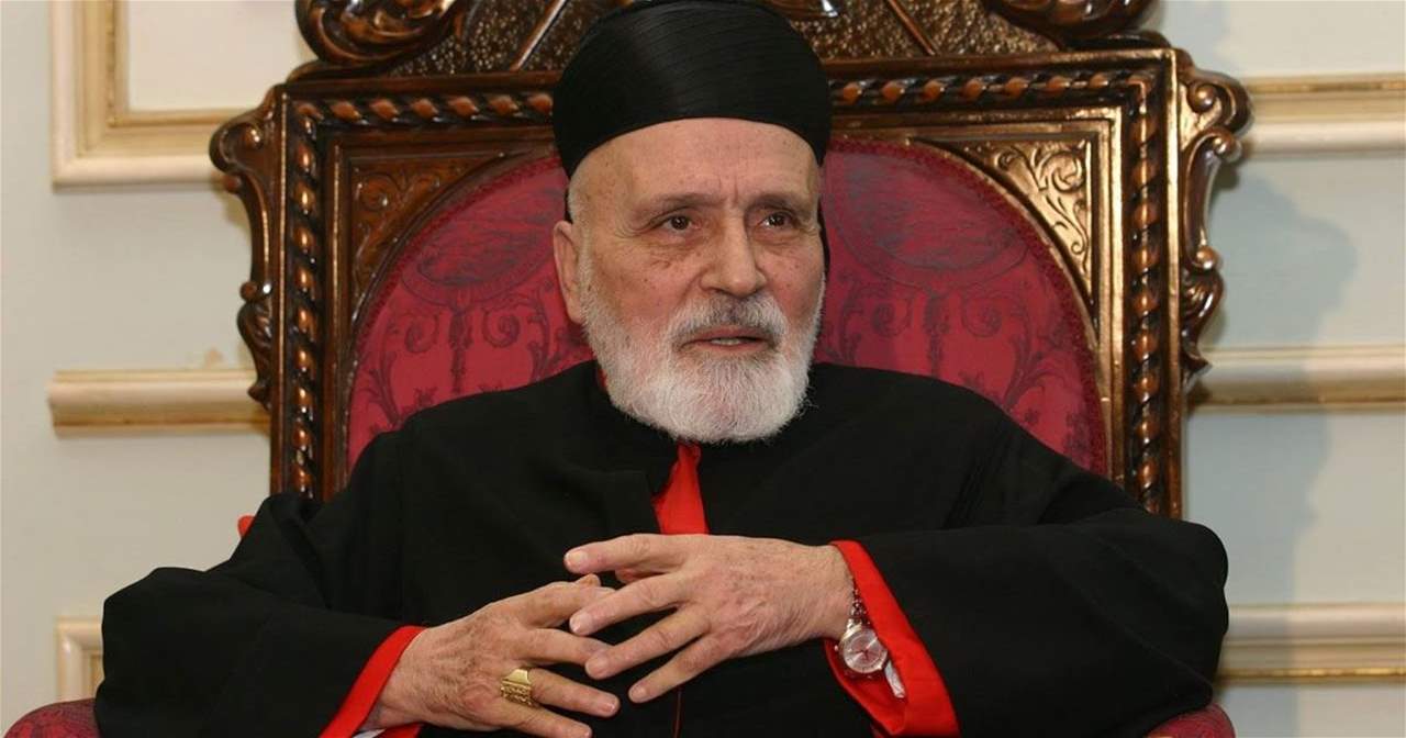 الدكتور الياس صفير لـ"الوكالة الوطنية للاعلام": لا صحة لما ذكره بعض وسائل الاعلام عن وفاة البطريرك مار نصر الله بطرس صفير وضغطه 12