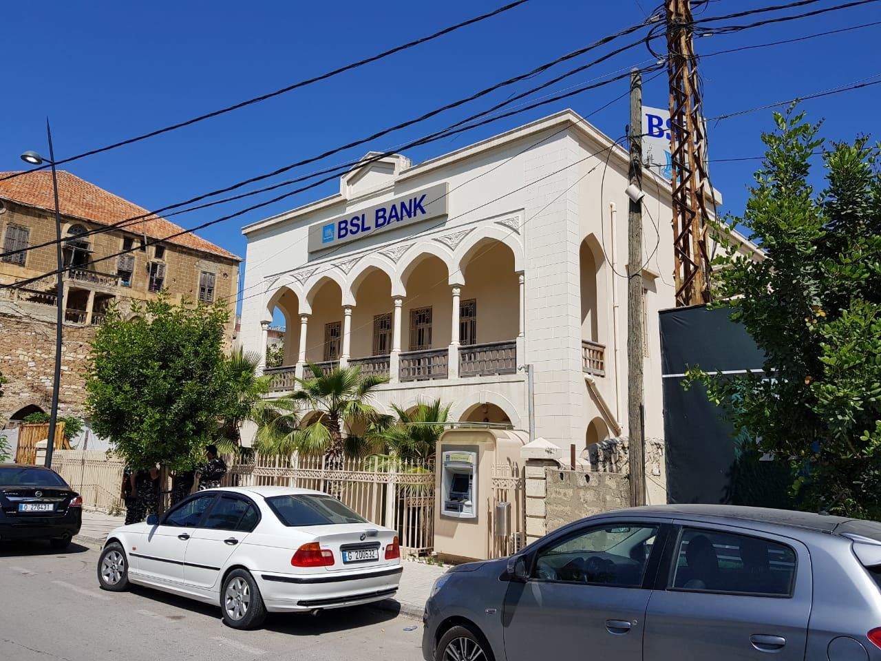 سطو مسلح على بنك "سوريا ولبنان" في صيدا