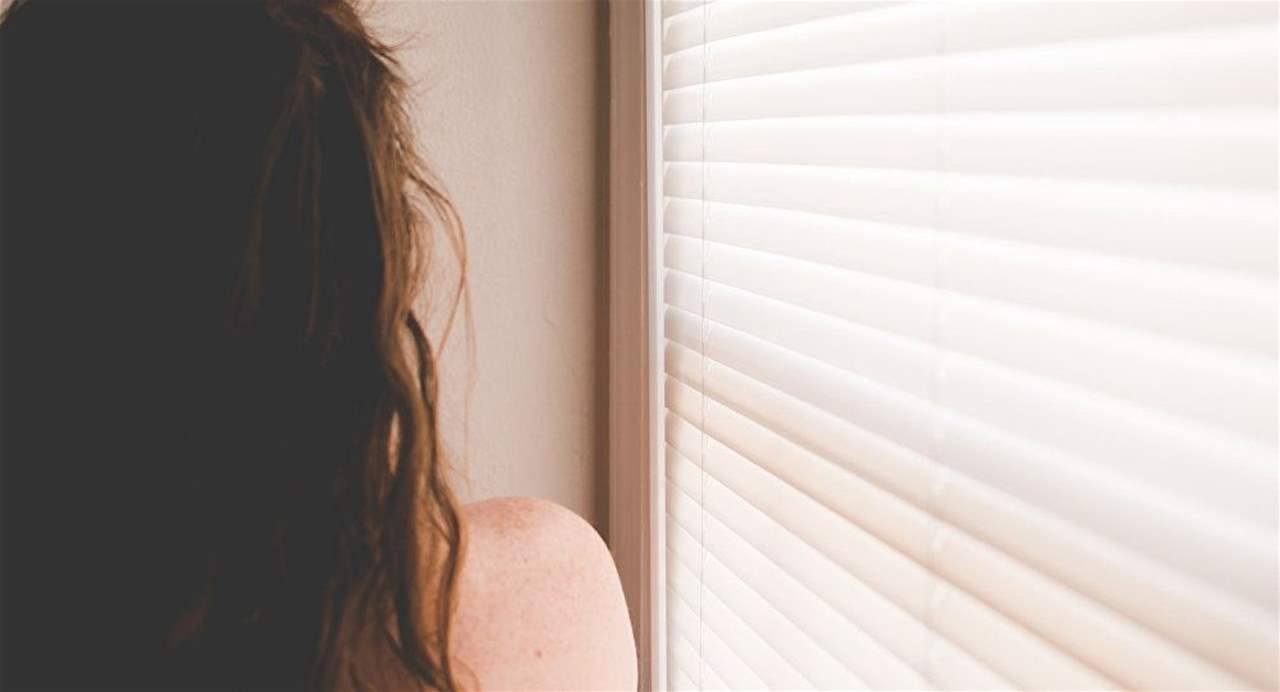 اغتصاب امرأة تبلغ من العمر 41 عاماً والمحكمة تبرئ الجاني رغم اعترافه بجريمته!