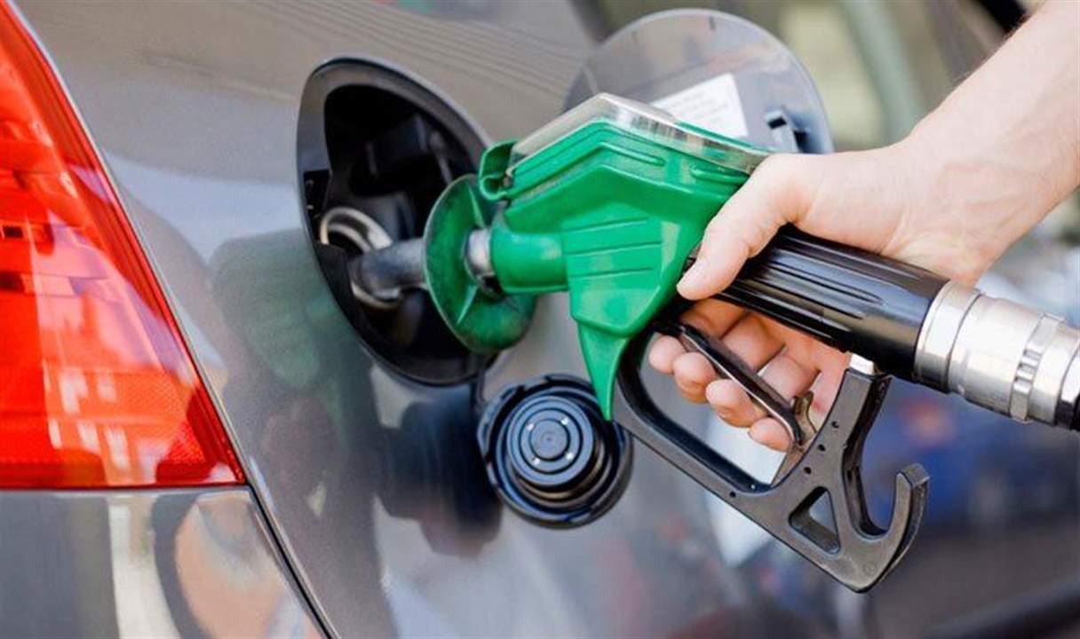 تراجع سعر صفيحة البنزين بنوعيه ( 95 و98 اوكتان) 100 ليرة وارتفاع سعر المازوت 100 ليرة