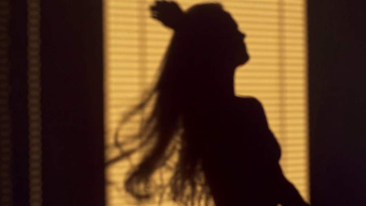 ممثلة شهيرة توقّفت عن تناول الطعام لأنها مثيرة وتُغري الرجال!