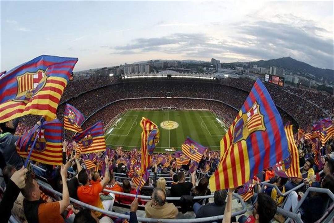 برشلونة استقر على بديل فالفيردي والاتصال الأوليّ إيجابي