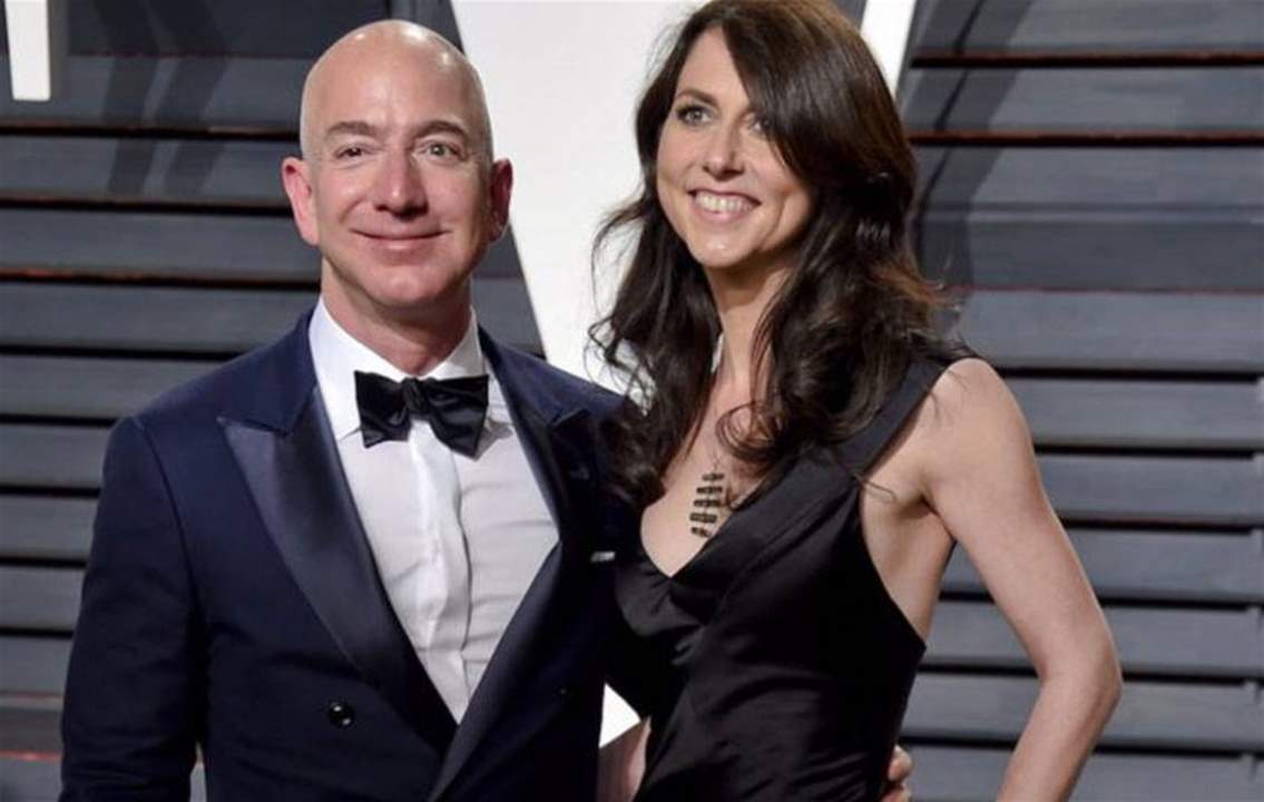 طليقة أغنى رجل في العالم تتبرع بنصف ثروتها بعد طلاقها! 