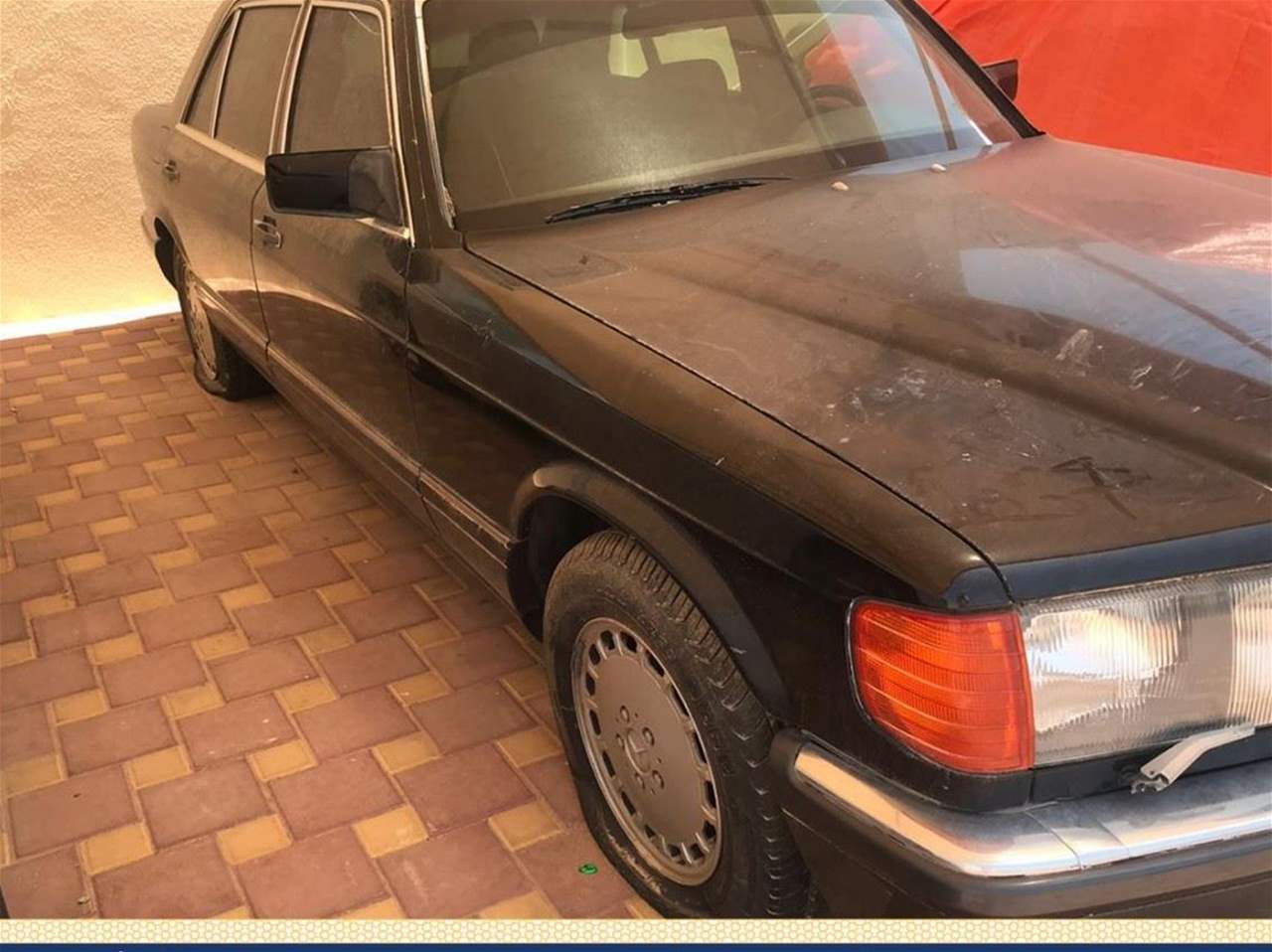 وفاة طفل حبس نفسه بالخطأ داخل سيارة!