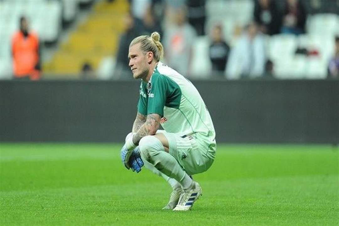 حارس ليفربول "الكارثي" يرفض حضور دعوة نهائي دوري الأبطال