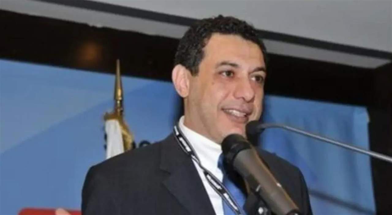 القضاء الإيراني: عفو خامنئي لا يشمل اللبناني نزار زكا