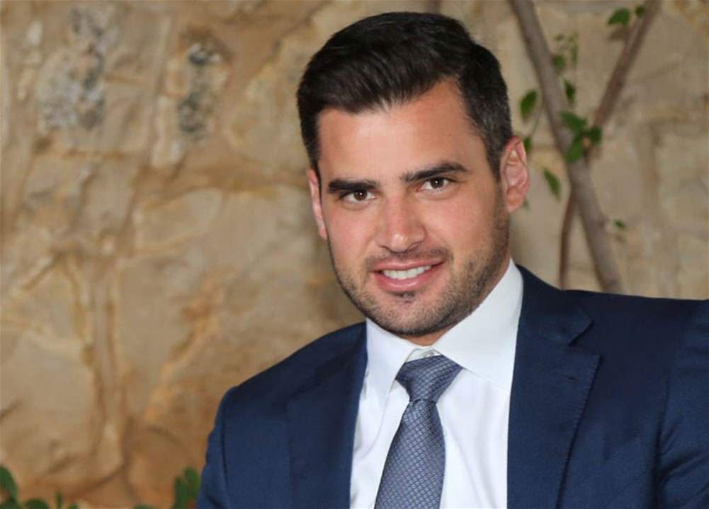 بالصّور- طوني فرنجيّة يستعدّ لدخول القفص الذّهبي... من سعيدة الحظ؟ 