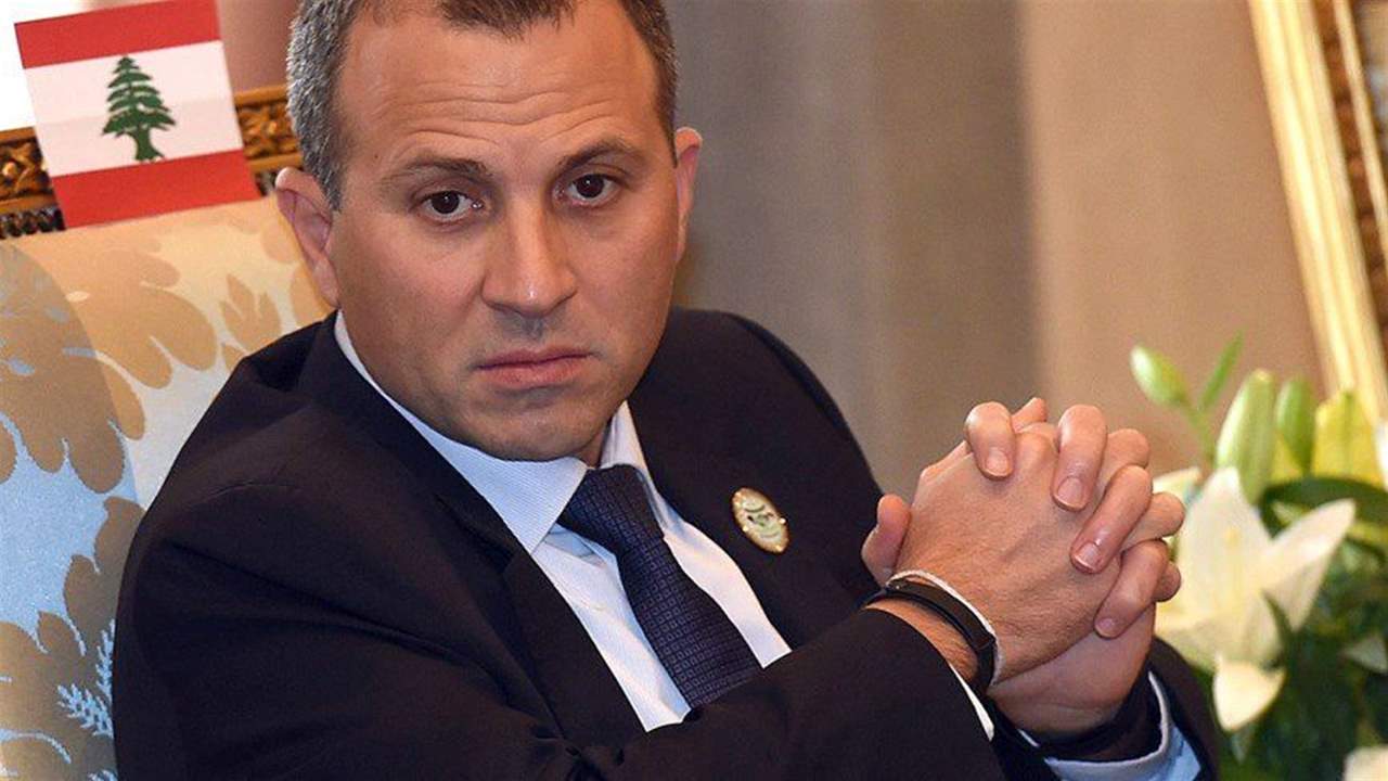 باسيل متحدثاً في مجلس اللوردات البريطاني: لدينا 200 نازح سوري في الكلم المربع الواحد والفلسطينون والسوريون باتت نسبتهم اكثر من نصف عدد اللبنانيين ويأتي من يقول لنا الا حل الا بانتظار الحل السياسي في سوريا وهذا ما نرفضه