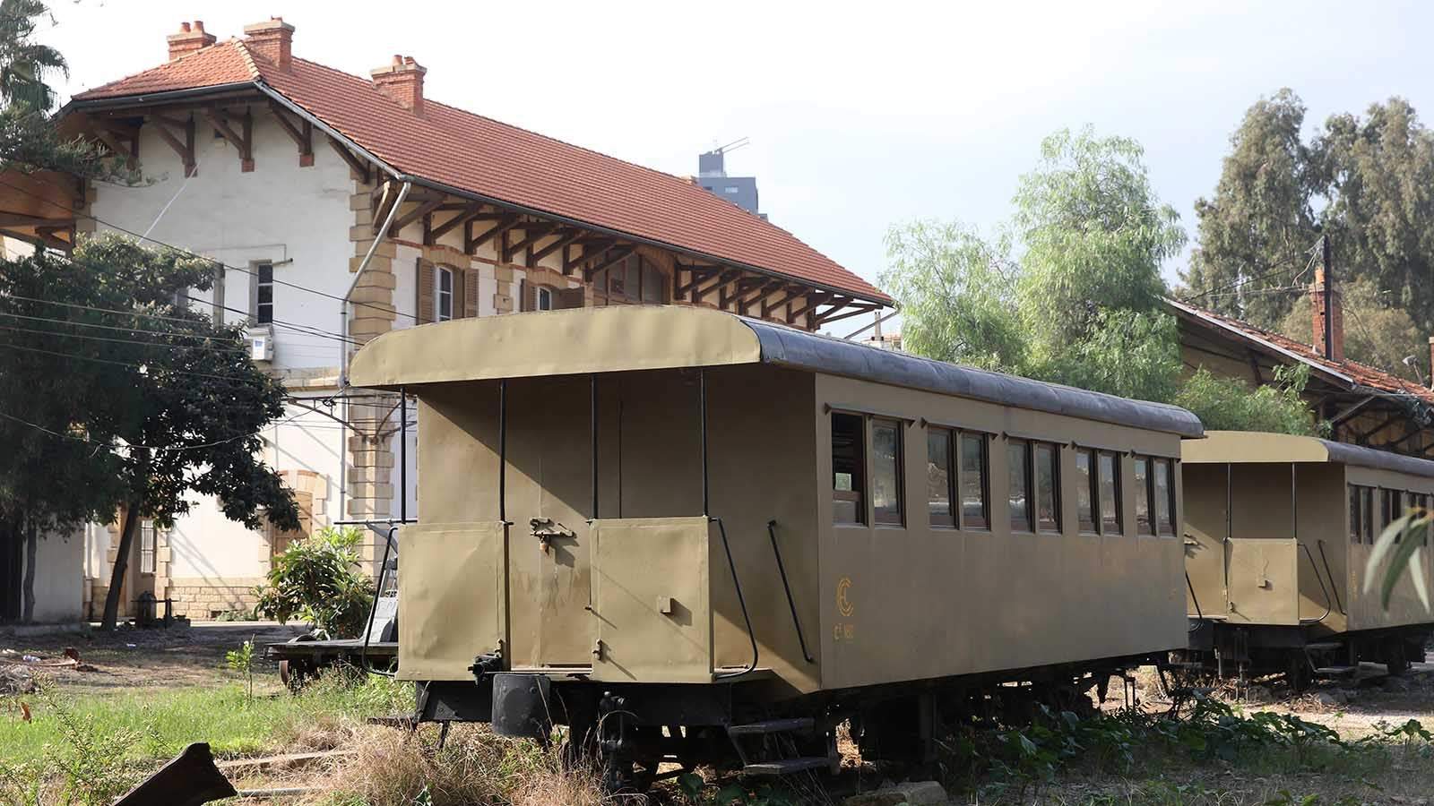 قطارات صالحة حالياً للسير في لبنان وسكك حديد تم شراؤها عام 2003... فمتى يتخذ القرار السياسي والحكومي؟