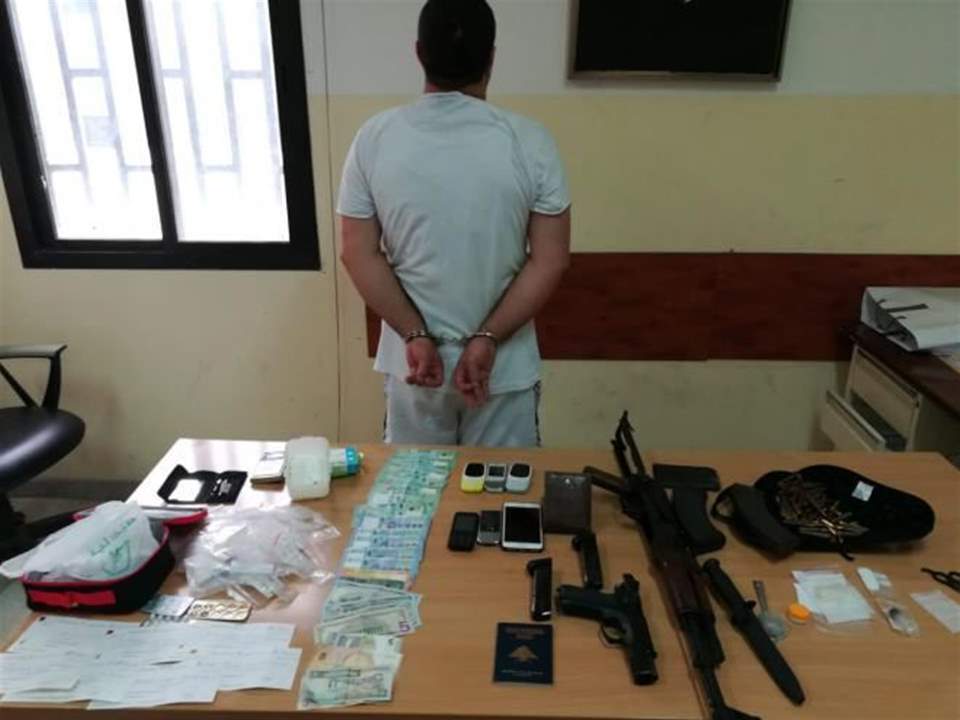 كمين محكم يوقع بأحد أبرز مروجي المخدرات في نهر الكلب!