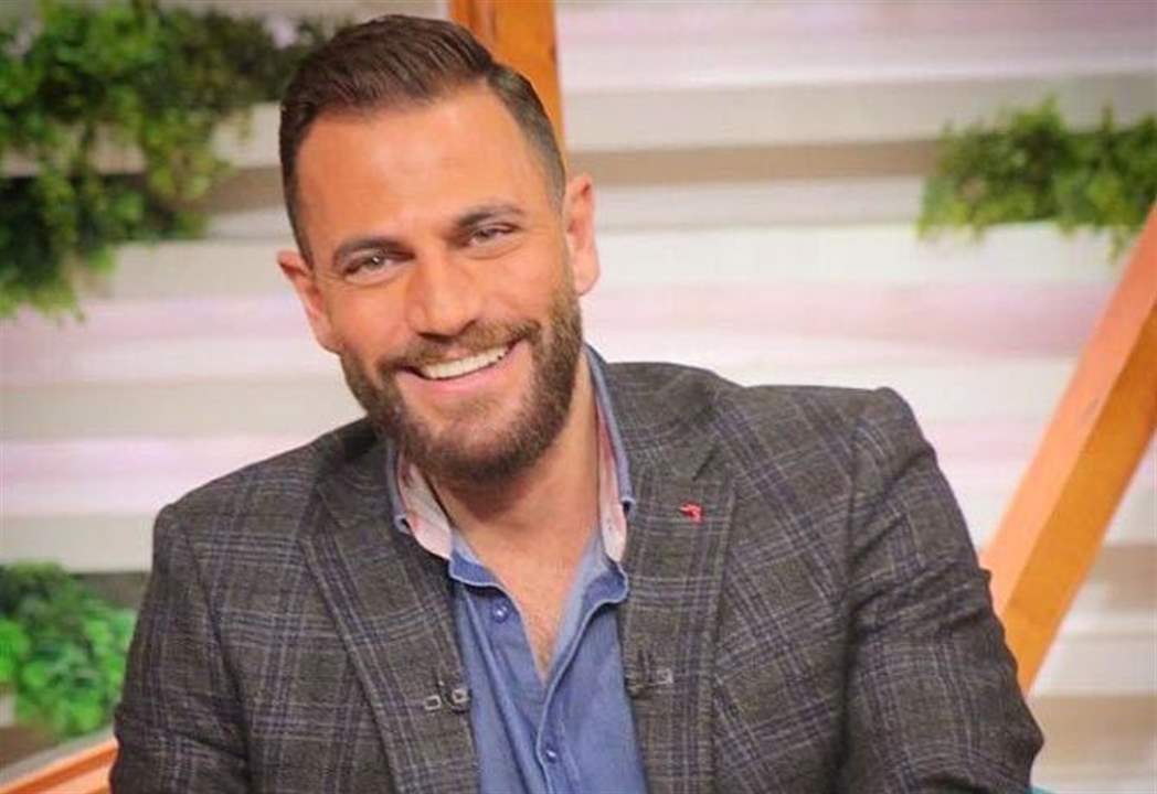            نيكولا معوض يكشف اللوك العالمي الجديد