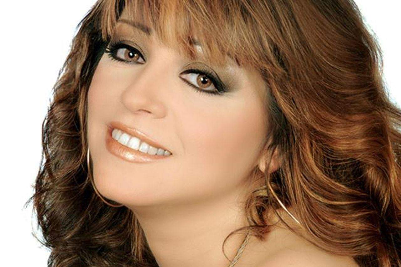 ريم عبد العزيز باقية في الجزء الحادي عشر من باب الحارة