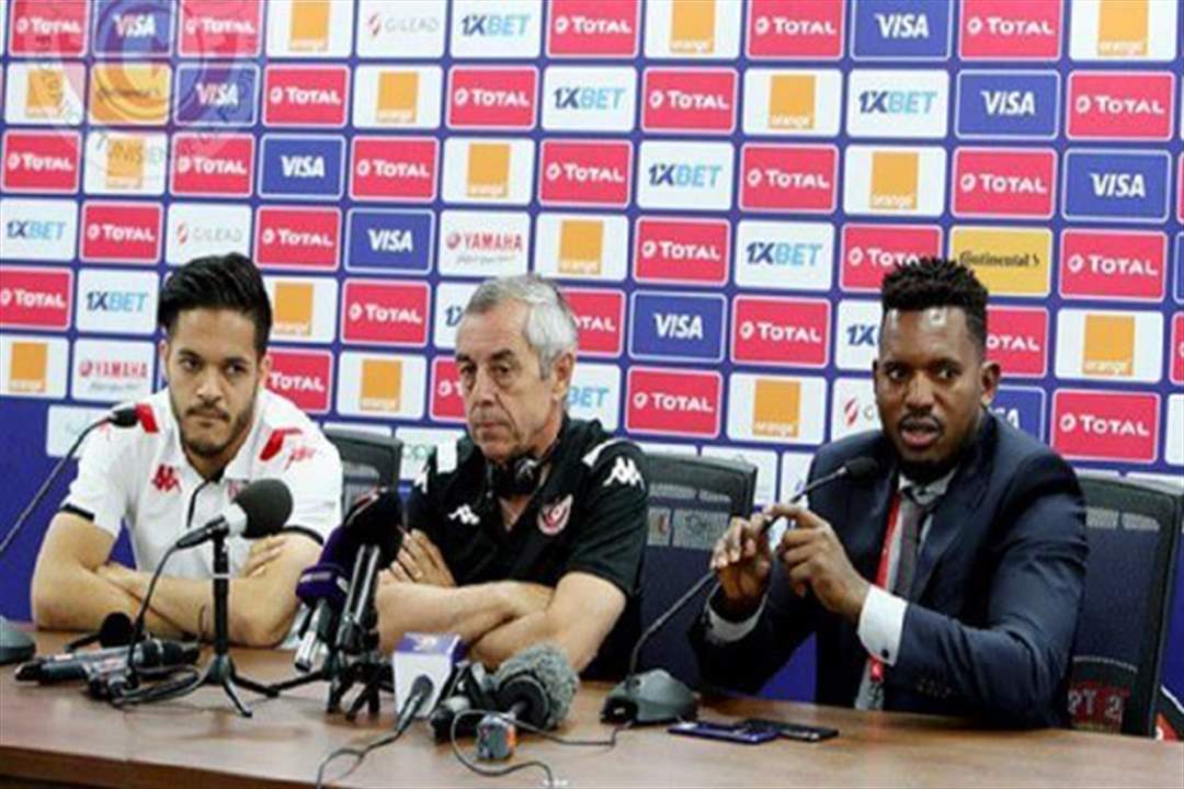 مدرب تونس يدعم لاعبه معنوياً بعد وفاة شقيقه
