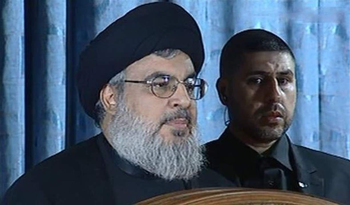 بالصورة- ظاهرة لن تتكرر... ابو علي مرافق السيد حسن يبتسم!