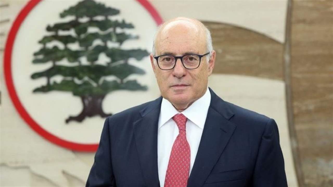 قرار لوزير العمل يتعلّق بـ "إجازة العمل" للسوريين 