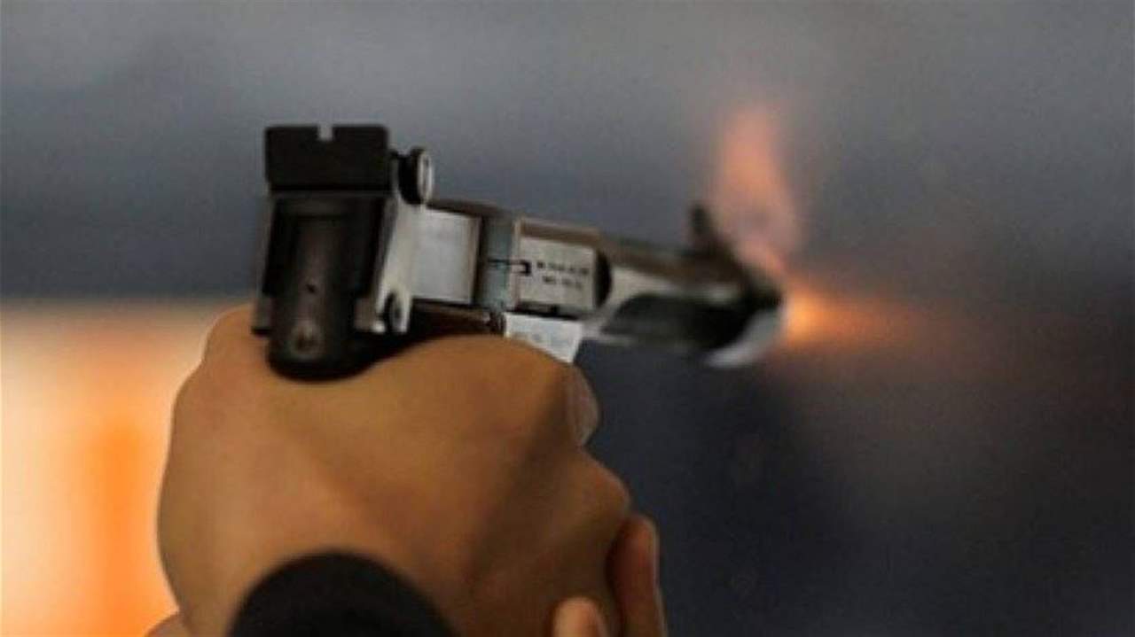 جريمة مروّعة تهزّ القبيات... شاب يقتل شقيقته بإطلاق النار عليها!