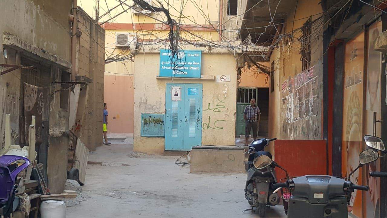 اعتصامات في المخيمات الفلسطينية احتجاجاً على قرار  وزارة العمل اللبنانية 