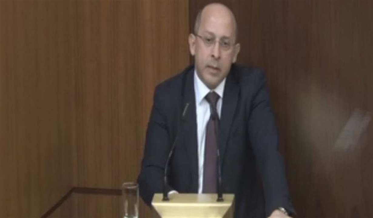 آلان عون: شو عدا ما بدا؟ على علمي ما في حرد سياسي؟ هل هناك شيزوفرينيا سياسية؟ لا يمكن لفريق أن يكون في الحكومة لديه وزراء وبحاجة إلى موازنات ليشغّل وزارتو ويصوت ضد الموازنة