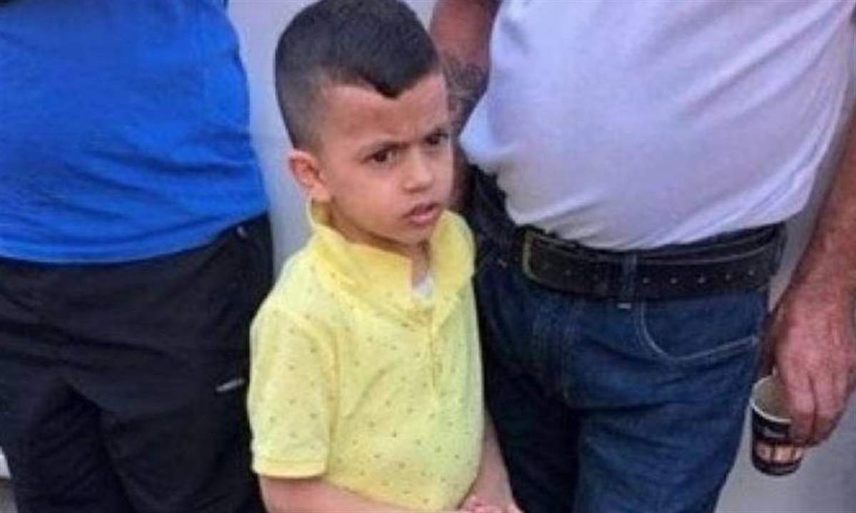 بالفيديو والصور- قوات الاحتلال تستدعي طفلاً من القدس في الثالثة من عمره للتحقيق