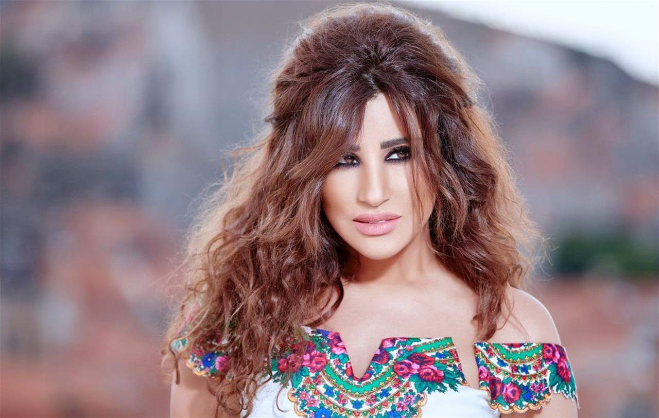 خاص "الجديد": من هو المخرج الذي ستصوّر معه نجوى كرم كليب "كتير حلو"؟