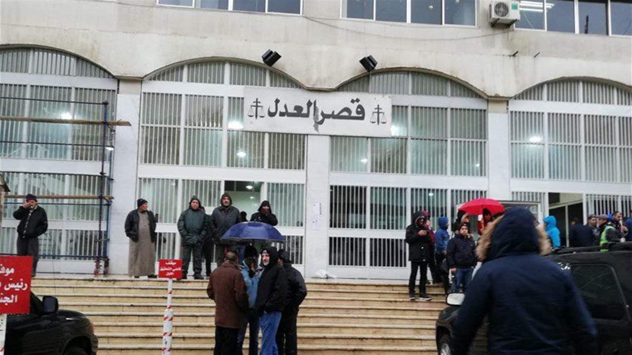 تزوير إخلاءات سبيل في زحلة وفرار محاميين إلى سوريا بعد افتضاح أمرهما 