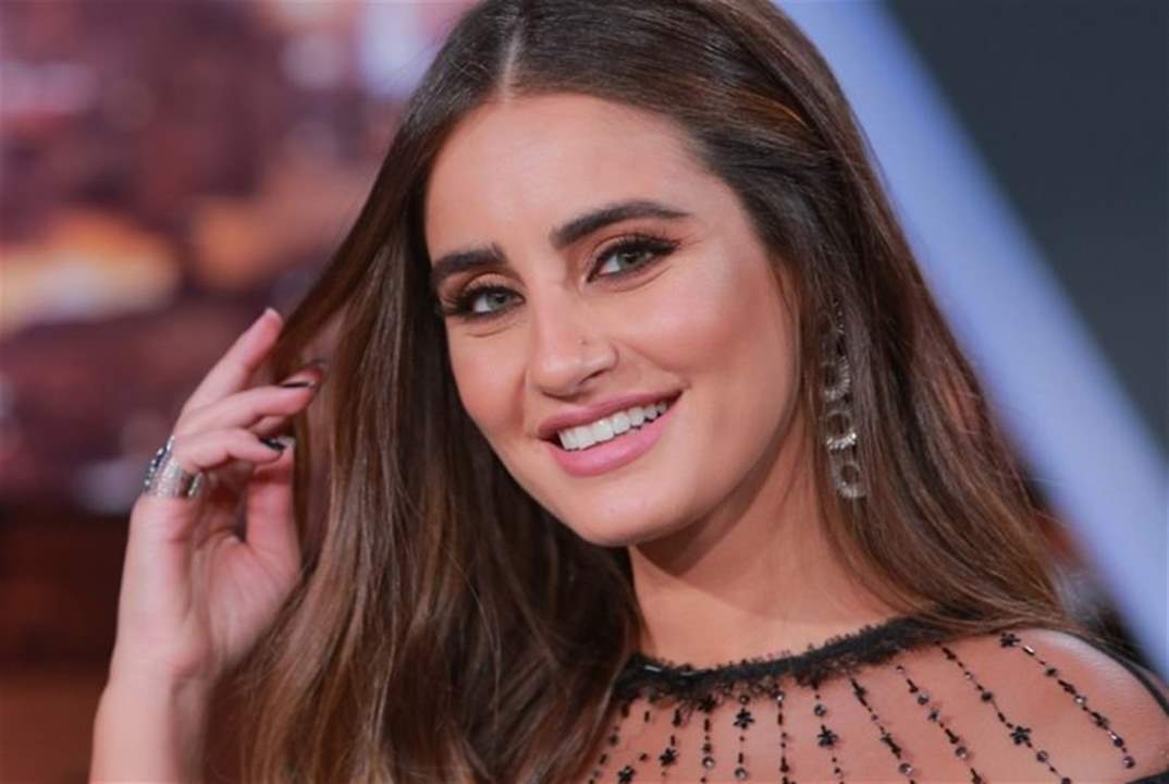 إيميه صياح تزف خبرا سعيدا.. حامل بطفلها الأول 