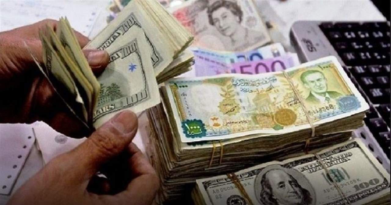 صناعيون ومستثمرون سوريون يطلقون مبادرة لدعم الليرة السورية