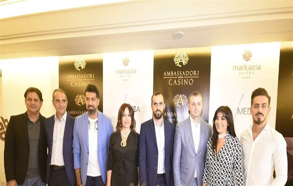 إطلاق حفل "Black Diamond Awards" بحضور تقلا شمعون وغيرها