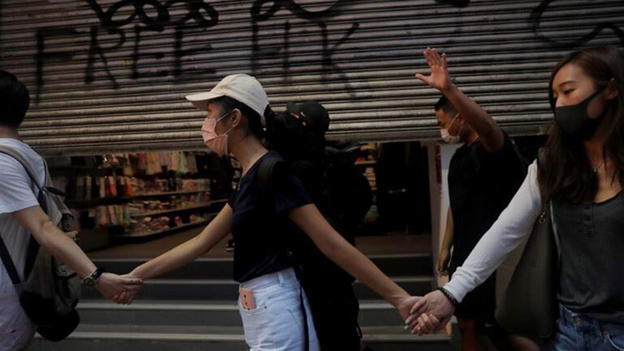 إعادة فتح شبكة مترو هونغ كونغ بشكل جزئي