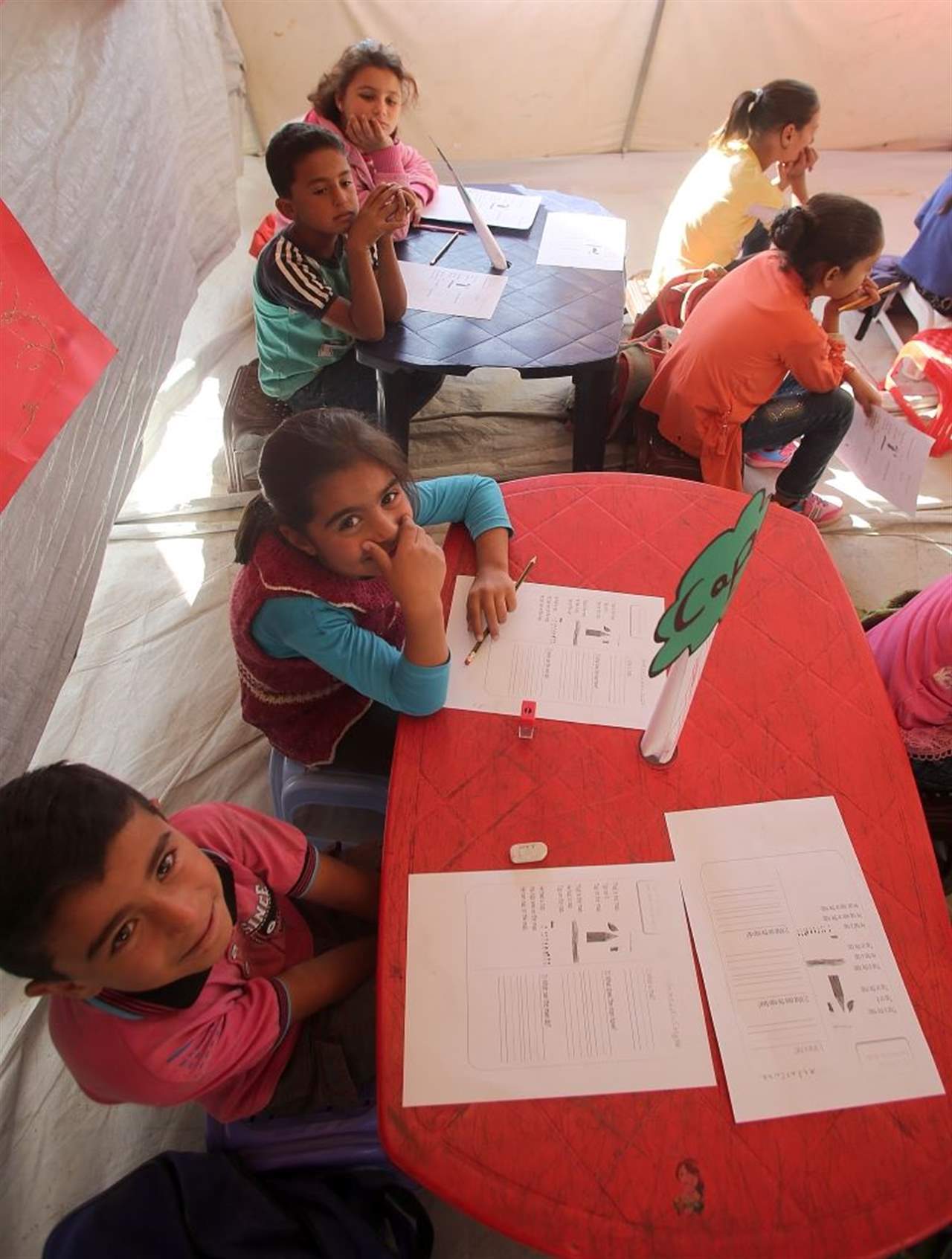  مصير الـ9 ملايين دولار لا يزال مجهولاً... "اليونيسف" تعهدت بدفع مستحقات المعلمين وصناديق المدارس قبل الاثنين المقبل