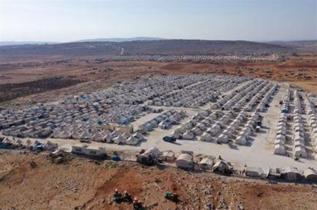 الإدارة الكردية: إخلاء مخيم للنازحين في شمال سوريا بعد قصفه