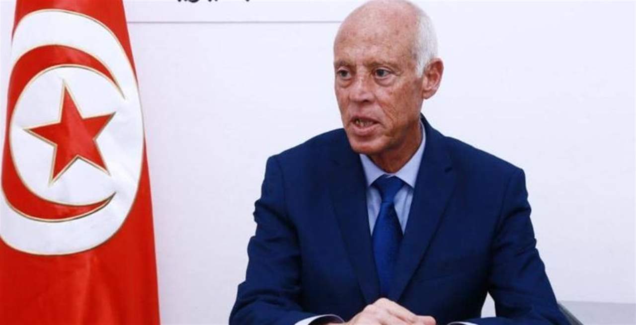 فوز كاسح لقيس سعيد في انتخابات الرئاسة التونسية