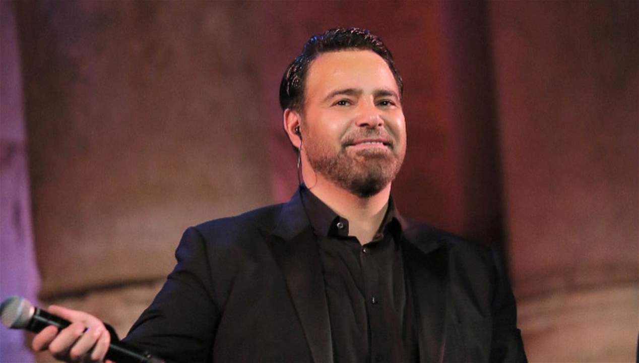 دموع عاصي الحلاني تخونه أمام الآلاف ولـ لبنان حصة كبيرة بذلك 