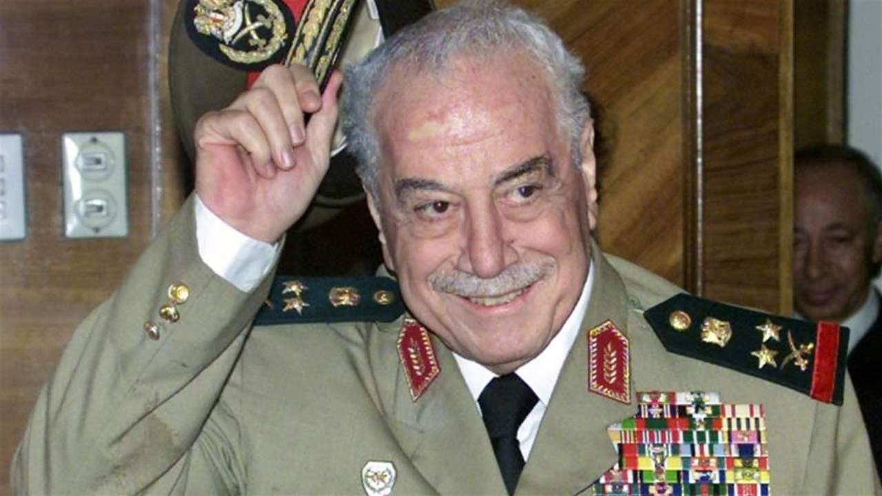 آخر ما قاله مصطفى طلاس في سوريا: لن تستطيعوا إسقاط النظام لأن حافظ الأسد هو من نسجه