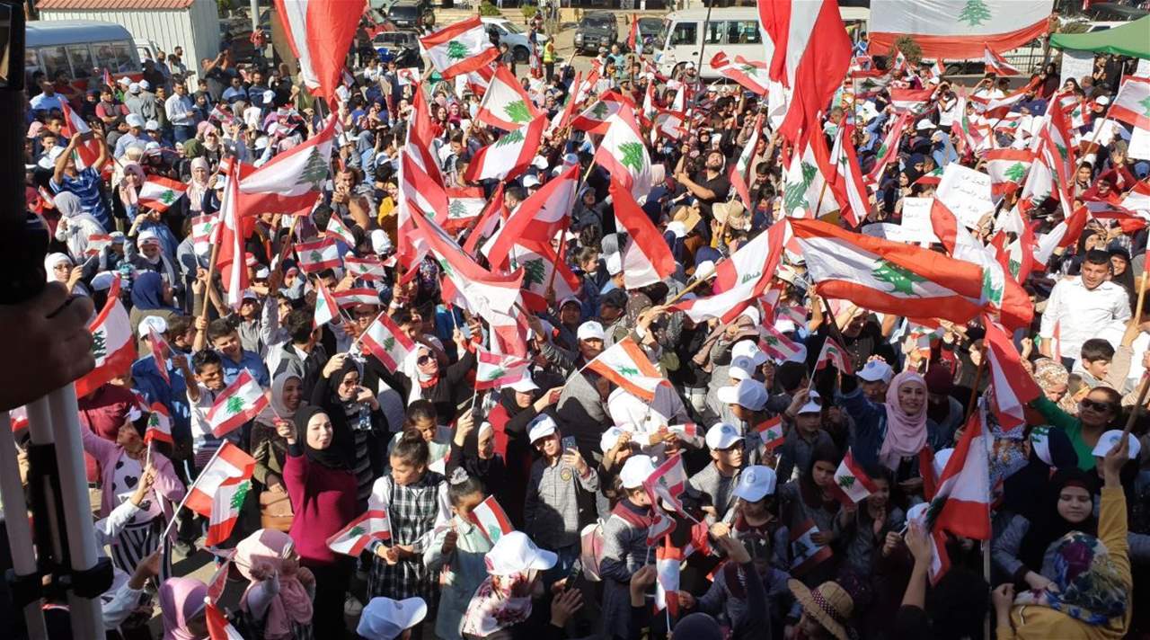 مسيرة طالبية من ساحة العبدة في عكار إلى المكان المقرر لتشييد بناء للجامعة اللبنانية 