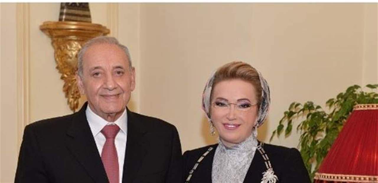 بري وعقيلته يوقعان على رفع السرية المصرفية عن حساباتهما في الداخل والخارج