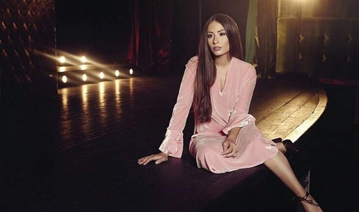 هبة طوجي: "كل شي يمارس بالقوّة عمرو قصير"