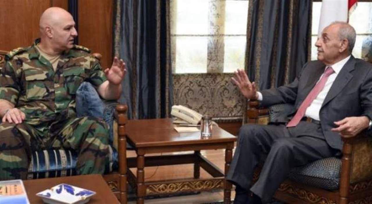  رئيس مجلس النواب نبيه بري يلتقي قائد الجيش جوزاف عون في عين التينة  بحضور مدير المخابرات العميد انطوان منصور