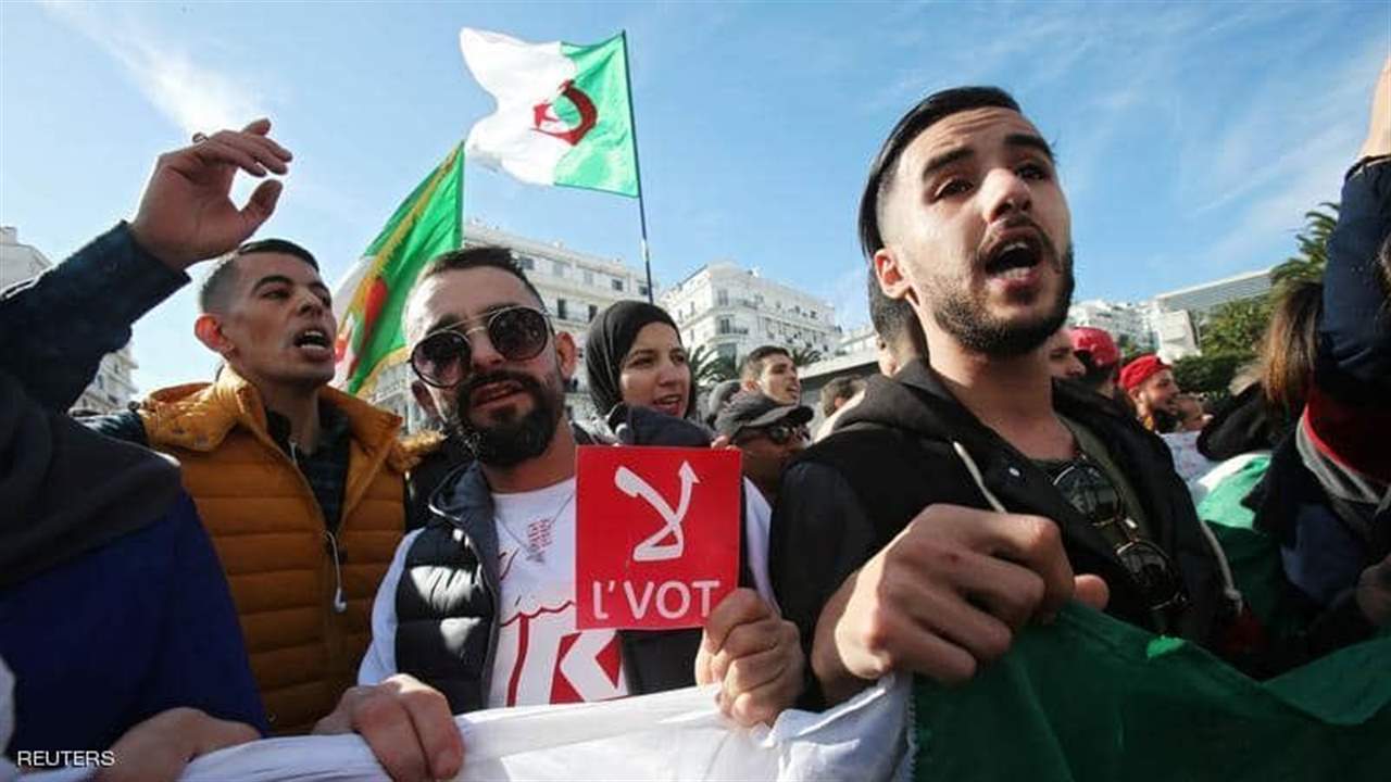 فتح صناديق الاقتراع في الانتخابات الرئاسية بالجزائر